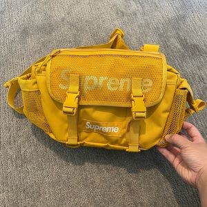 Supreme Waist Bag SS20